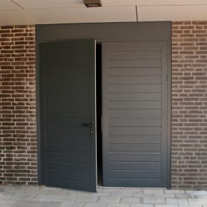 nnzi-producten-garagedeur-Openslaand-4